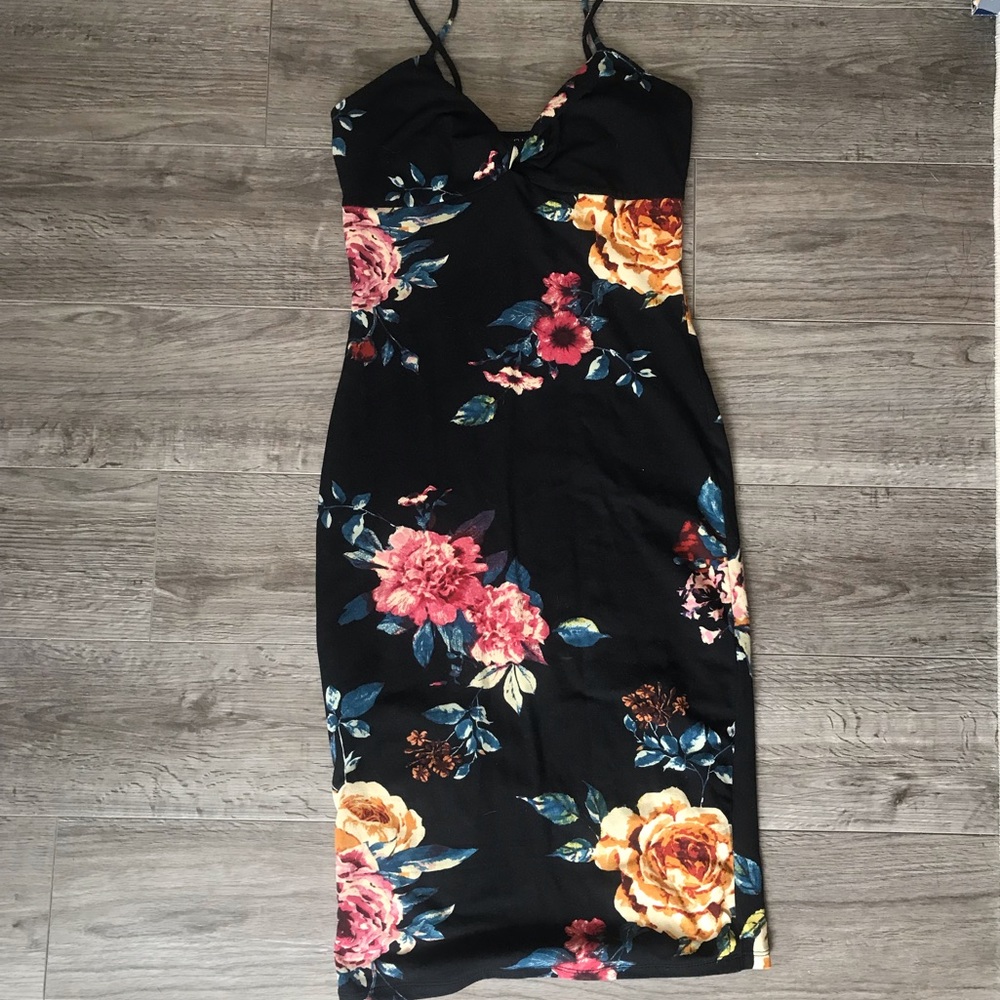 Black Floral Dress | Joe & Elle